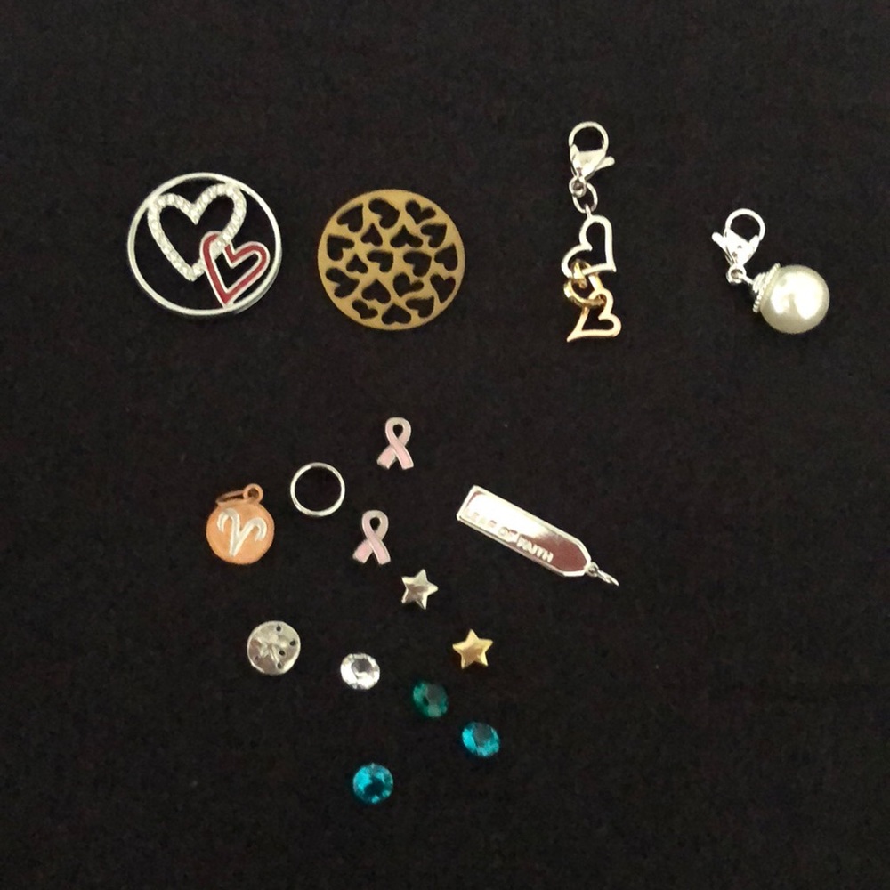 Origami owl face plate and charms